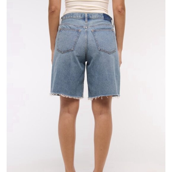 Abercrombie & Fitch Curve Love Mid Rise The A&F Jort Shorts Raw Hem Women’s 32 - Picture 1 of 16